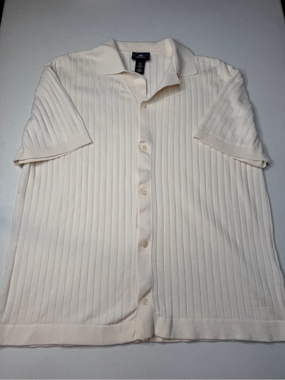 H&M Cream Regular-Fit Rib-Knit Button-Up Shirt - Size Medium - Picture 13 of 14